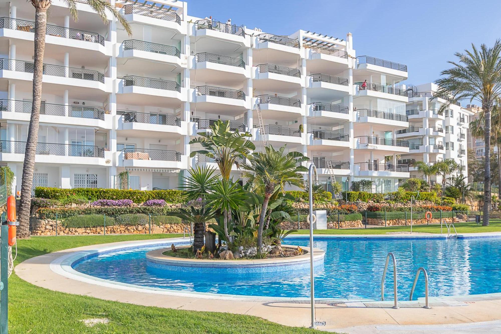 Mi Capricho Beach Front Sea View & Pool - Happy Rentals Sitio de Calahonda Esterno foto