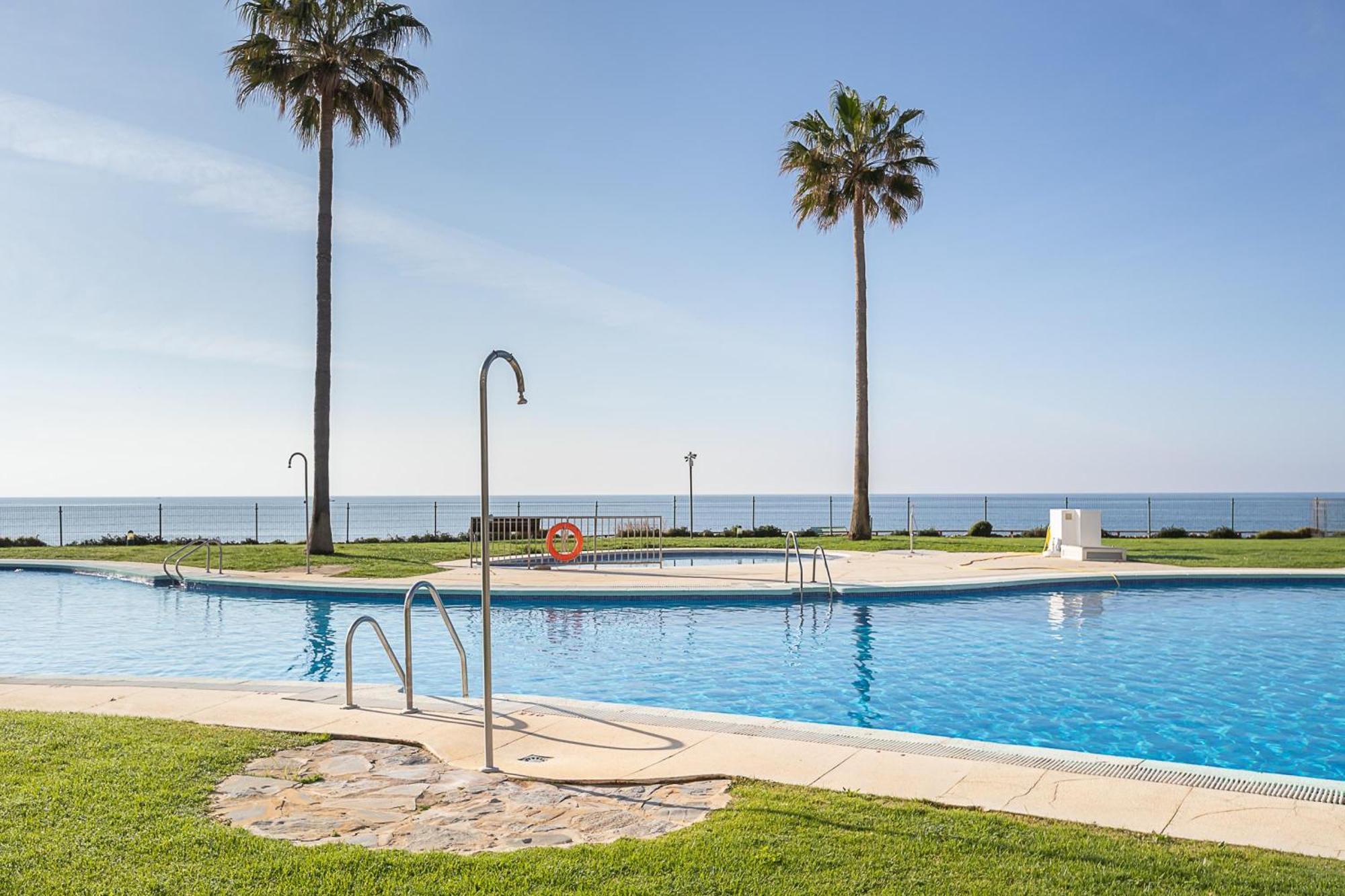 Mi Capricho Beach Front Sea View & Pool - Happy Rentals Sitio de Calahonda Esterno foto